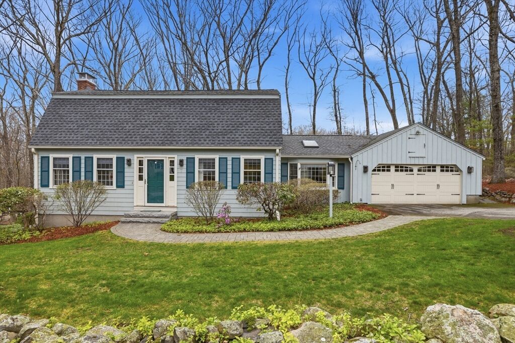 Property Photo:  7 Beaver Dam Dr  MA 01886 