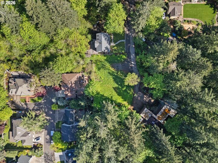 Property Photo:  SW 33rd Ave  OR 97219 