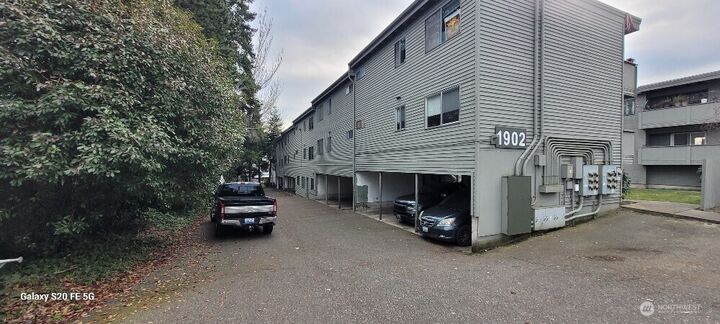 Property Photo:  1902 -1904 W Casino Road  WA 98204 