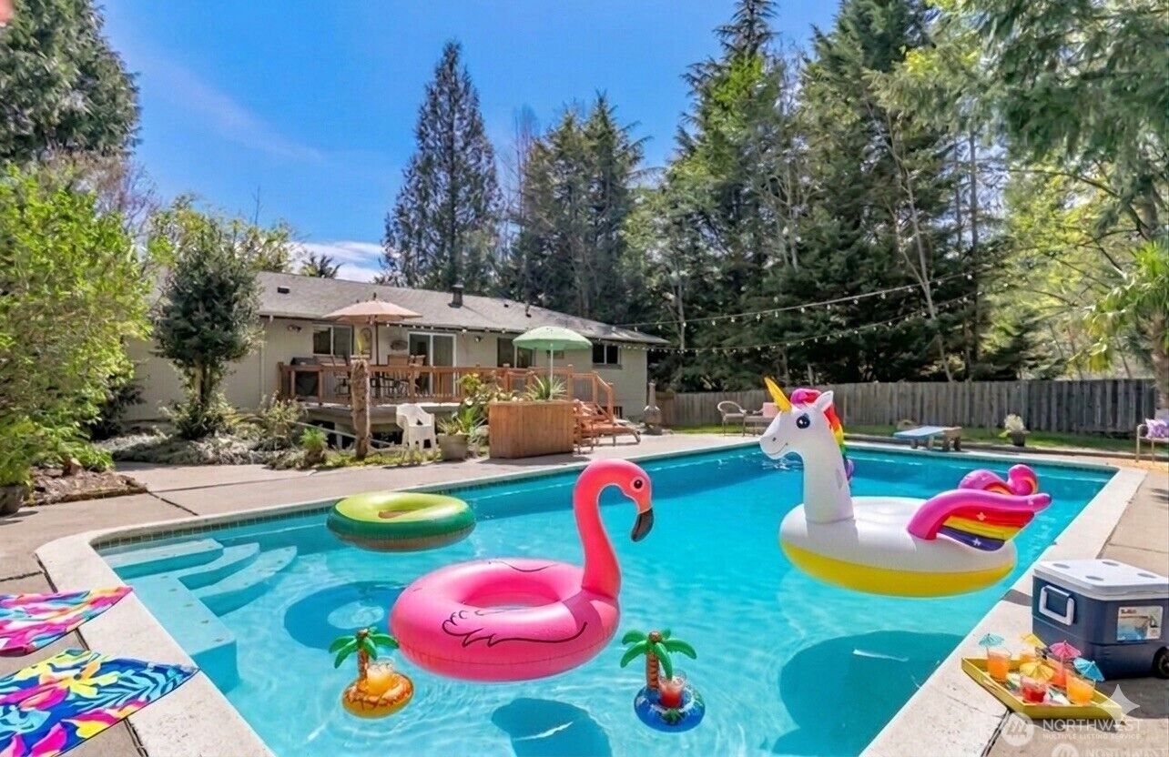 Property Photo:  20808 SE 271st Street  WA 98042 