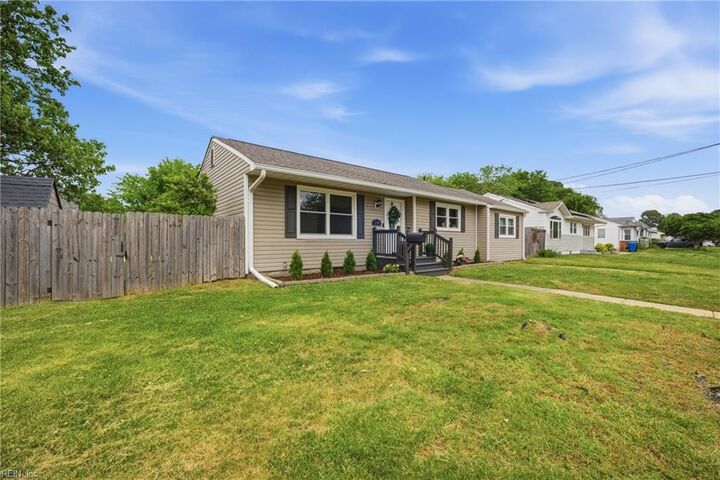 Property Photo:  5544 Aragon Dr  VA 23455 
