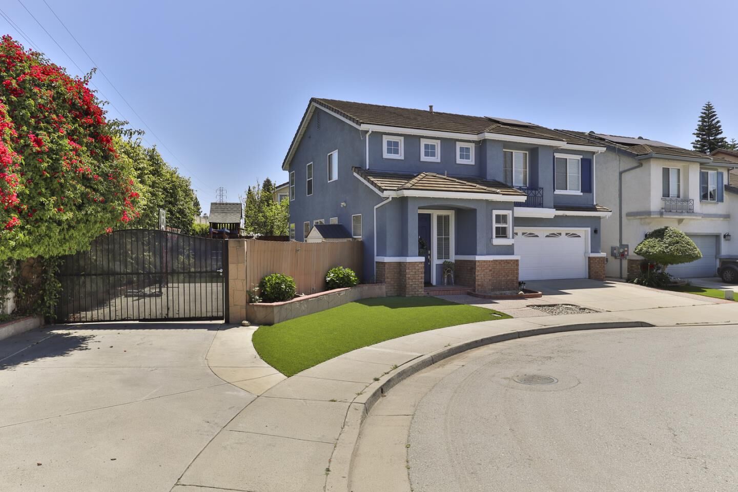 Property Photo:  2202 Estee Court  CA 95133 