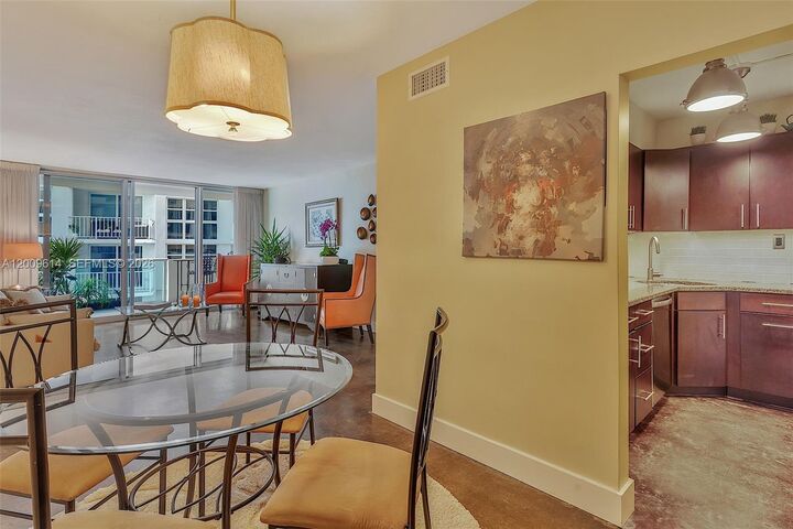 Property Photo:  1200 West Ave 423  FL 33139 