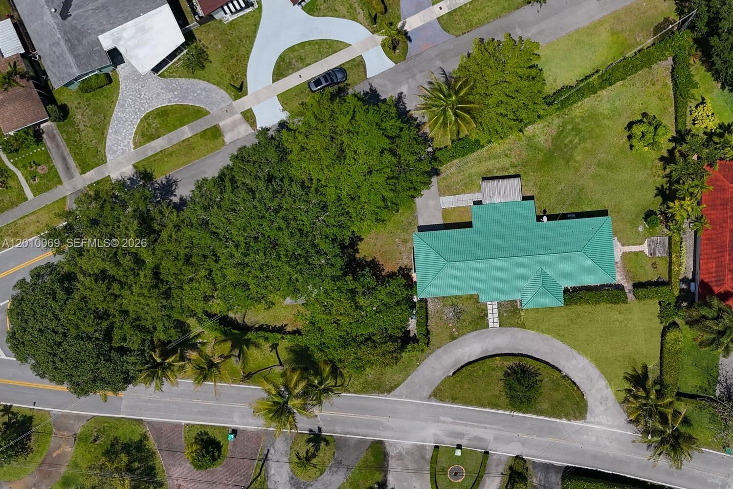 Property Photo:  6065 N Waterway Dr  FL 33155 