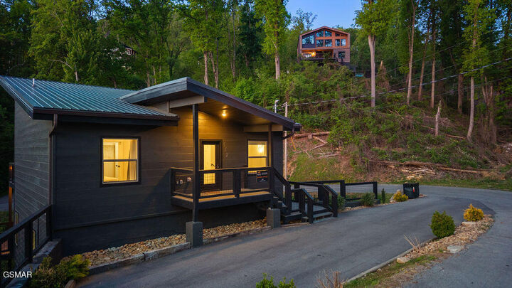Property Photo:  612 Sunset Lane  TN 37738 