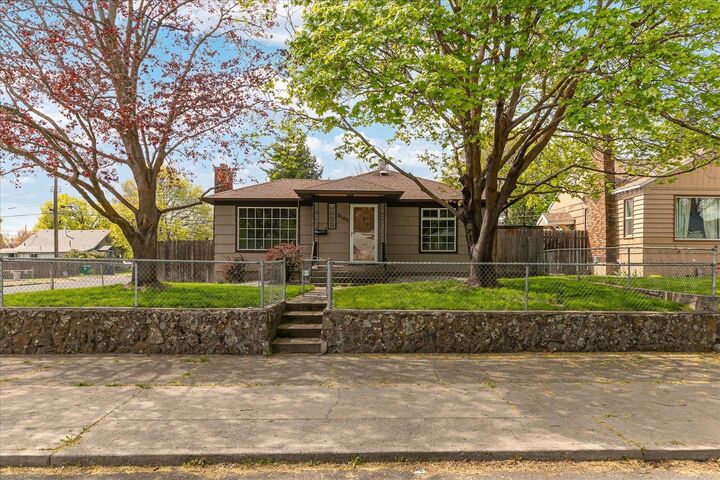Property Photo:  5103 N Post St  WA 99205 