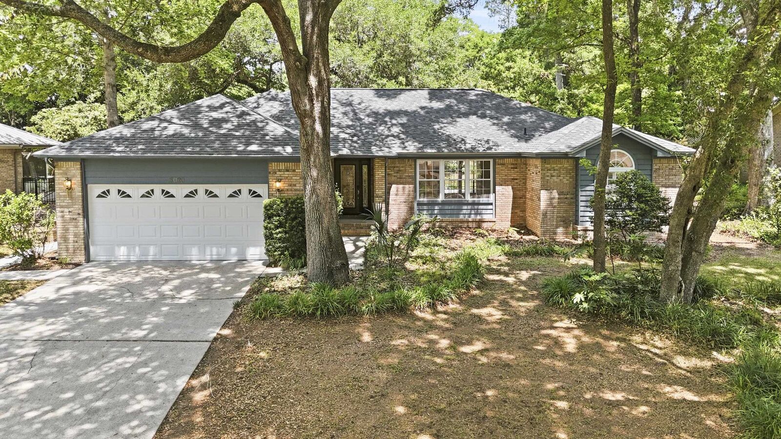 Property Photo:  3020 Barclay Court  FL 32309 
