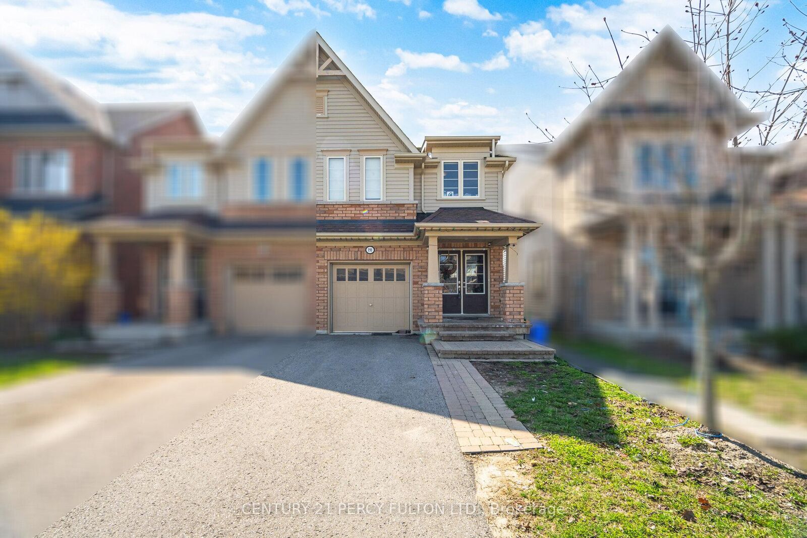 Property Photo:  191 Lady Angela Avenue  ON L1H 7K4 