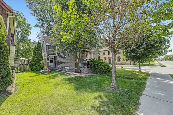 Property Photo: 281 Egerton Street ON N5Z 2H1