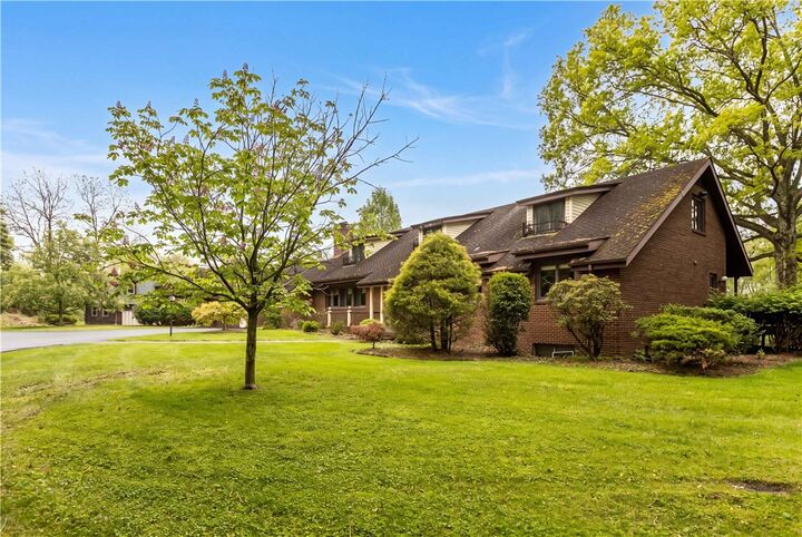 Property Photo:  4437 Twin Oaks  PA 15668 