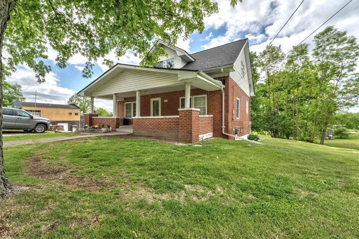 Property Photo:  650 Old U.s. 60  KY 41164 
