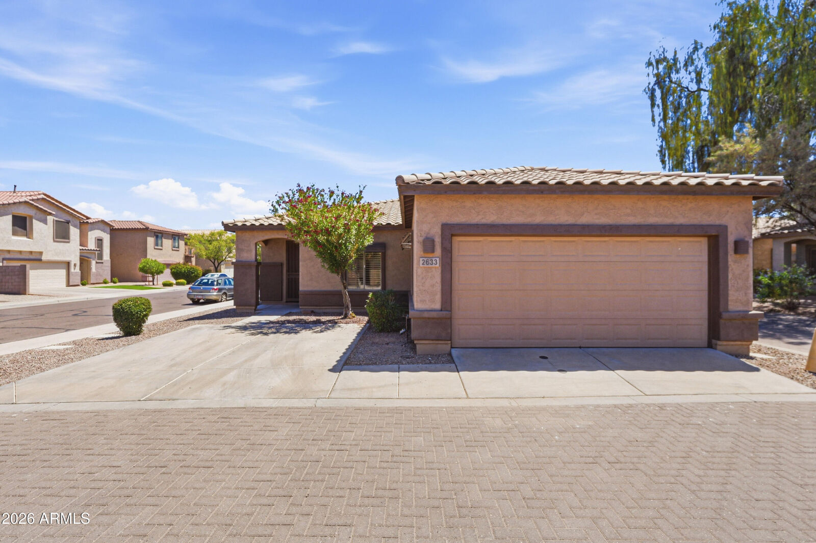 Property Photo:  2633 E Indian Wells Place  AZ 85249 