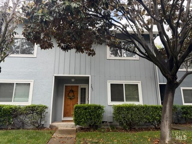 Property Photo:  1403 Saint James Parkway  CA 94521 