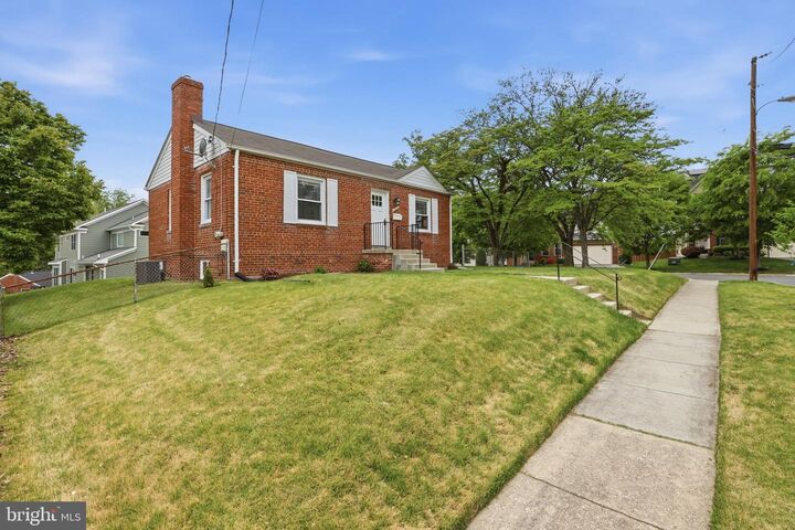 Property Photo:  10814 Stella Court  MD 20895 