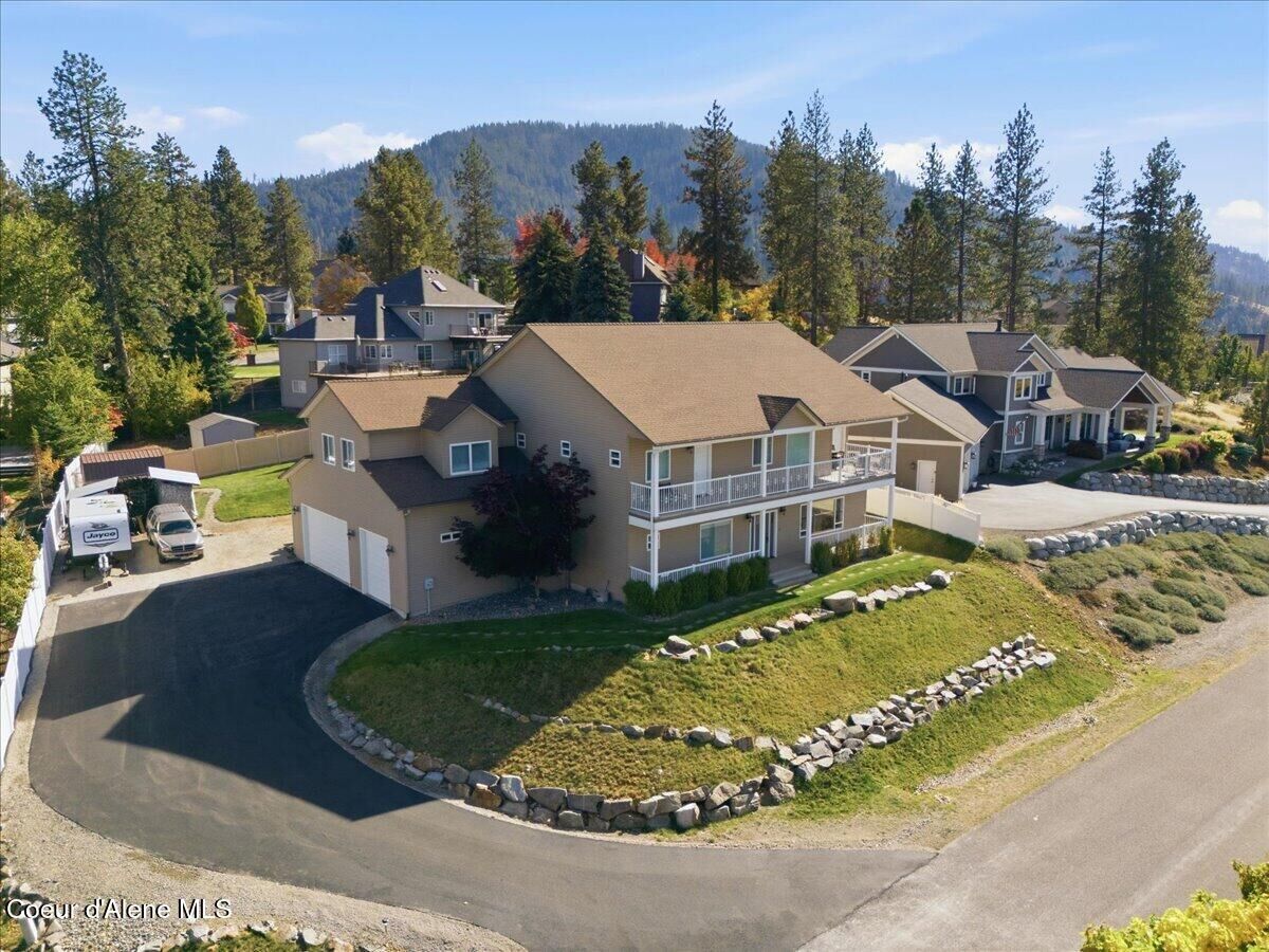 Property Photo:  2010 E Grandview Dr  ID 83815 