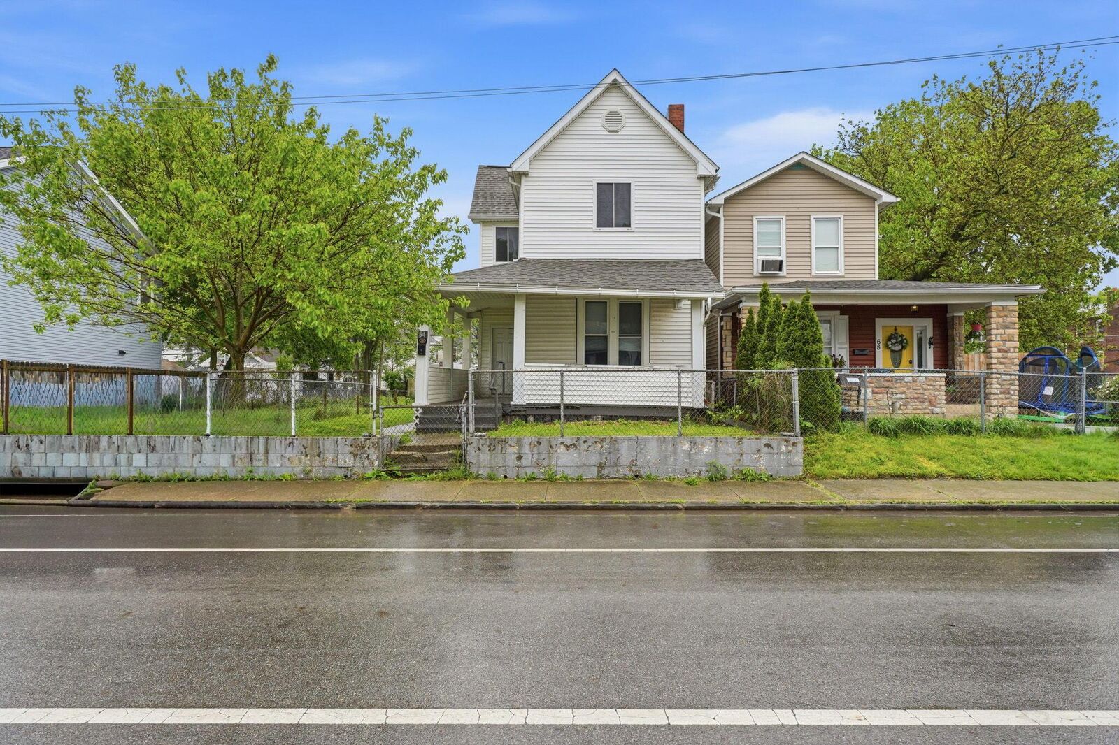 Property Photo:  64 S Princeton Avenue  OH 43222 
