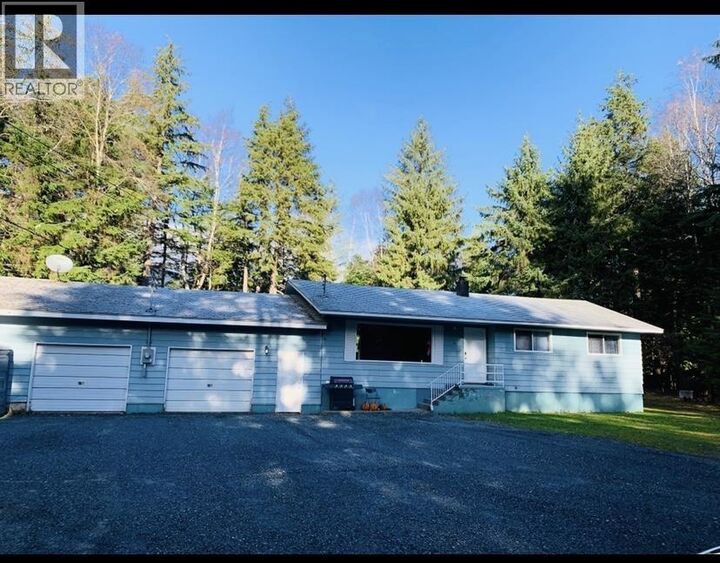 2158 Grandview Drive — photo 1