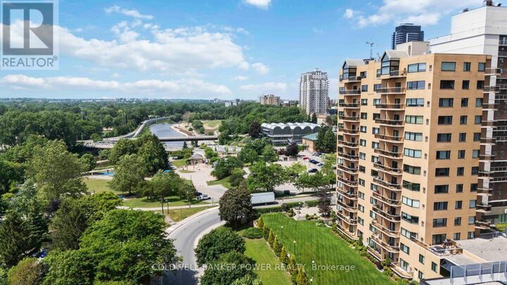 Photo de la propriété:  19 King Street 602  ON N6A 5N8 