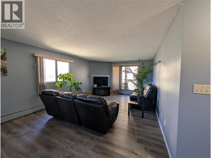 Property Photo:  3901 32 Avenue 414  BC V1T 8M3 