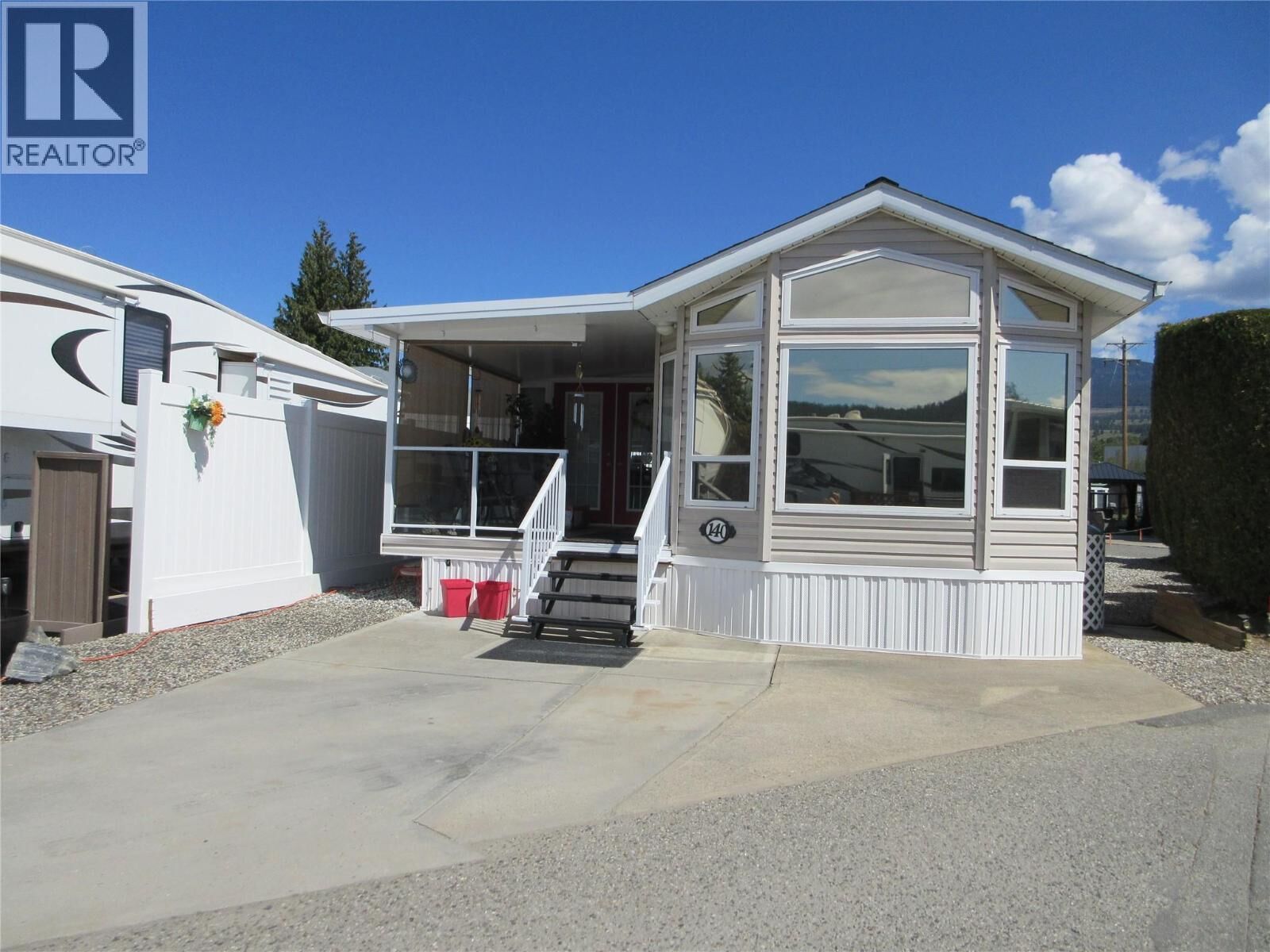 Property Photo:  415 Commonwealth Road 140  BC V4V 1P4 