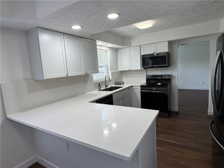 Property Photo:  4144 Meadowsweet Drive  OH 45424 