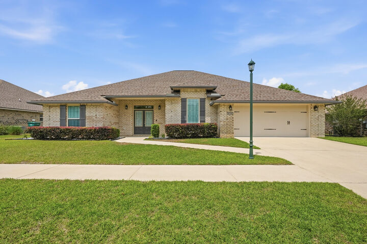 Property Photo:  4730 Chanson Crossing Crossing  FL 32539 