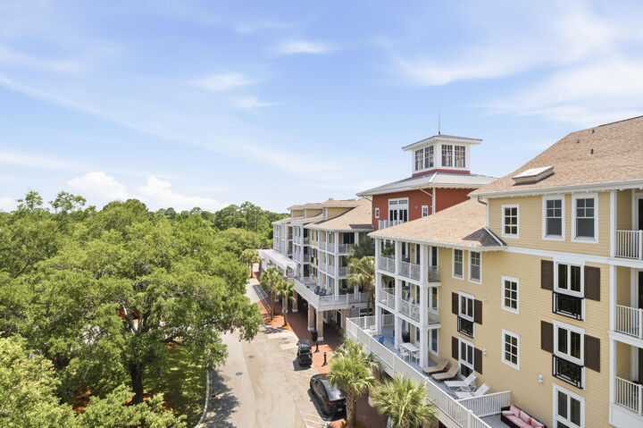 Property Photo:  9300 Baytowne Wharf Boulevard Unit 501/503  FL 32550 