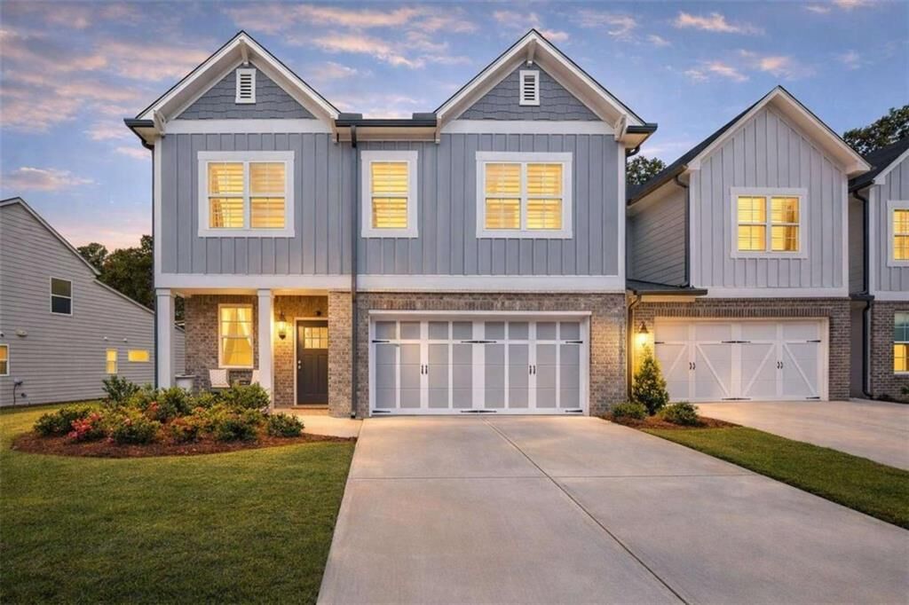 Property Photo: 388 Lakeside Court GA 30114