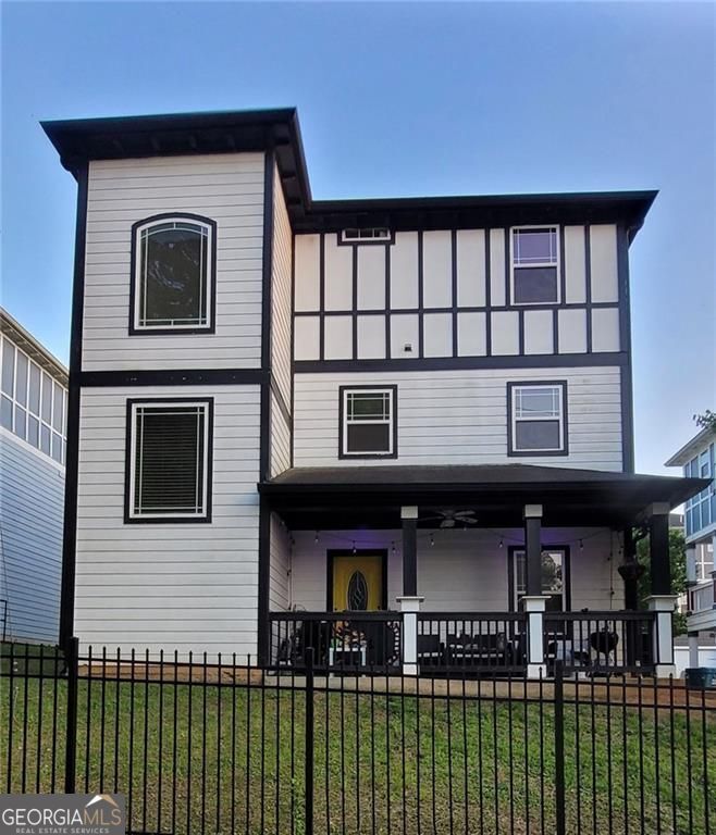 Property Photo:  689 McWilliams Road SE  GA 30315 