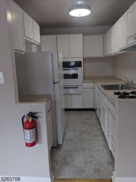 Property Photo:  52 Cottage St 1G  NJ 07079 