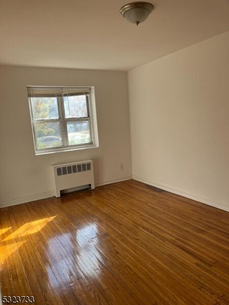 Property Photo:  15 Fairview Ave 5  NJ 07079 