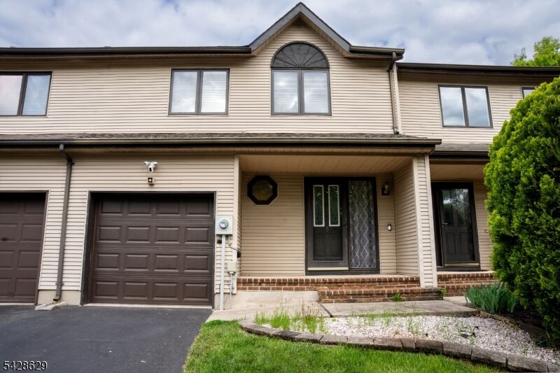 Property Photo:  5 Elm Ter  NJ 08822 