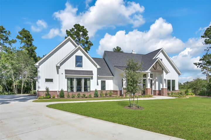 Property Photo:  8557 Butler Ranch Court  TX 77363 