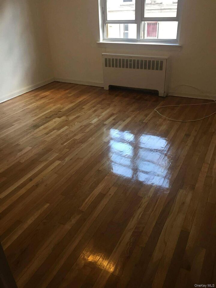 Property Photo: 1454 E 233rd Street 1 NY 10466