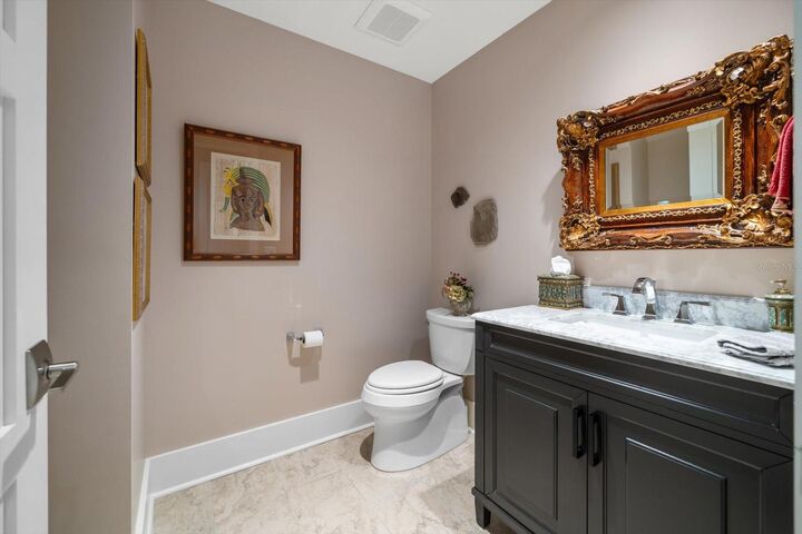 Property Photo:  145 Belleview Boulevard 201  FL 33756 