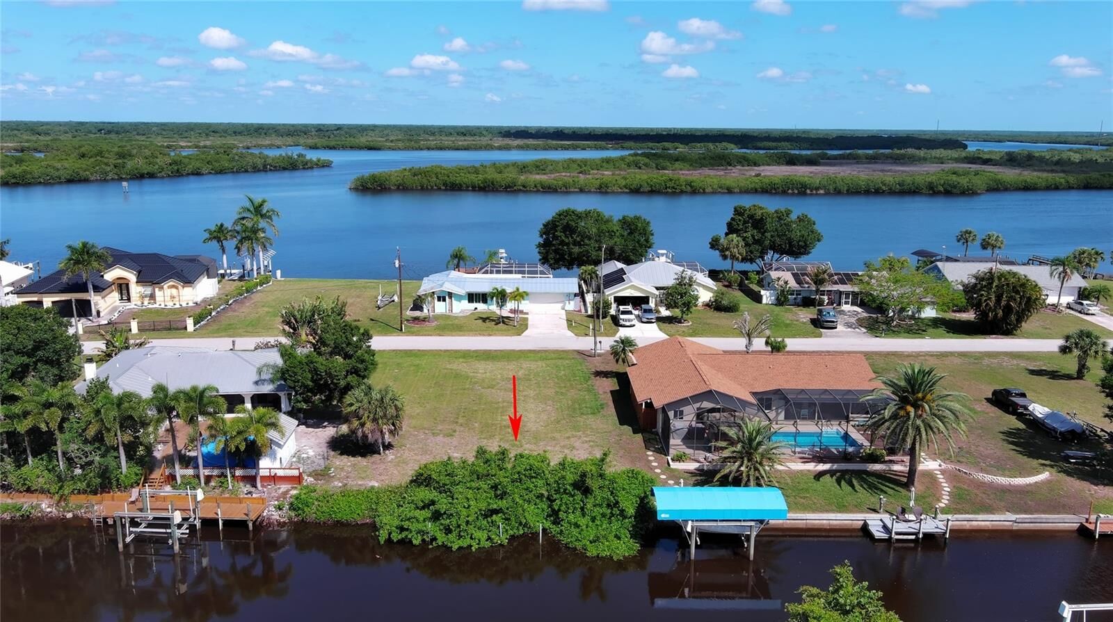 Property Photo:  2060 River Basin Terrace  FL 33982 