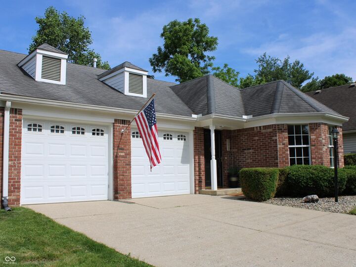 Property Photo:  9652 Pine Ridge East Drive  IN 46038 