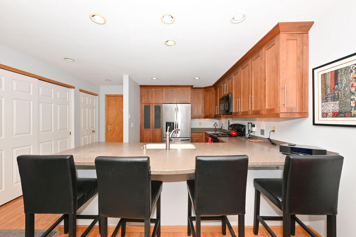Property Photo:  1600 W Green Tree Rd 202  WI 53209 