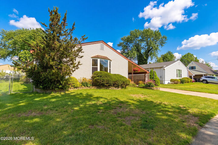 Property Photo:  94 Boulevard W  NJ 07735 