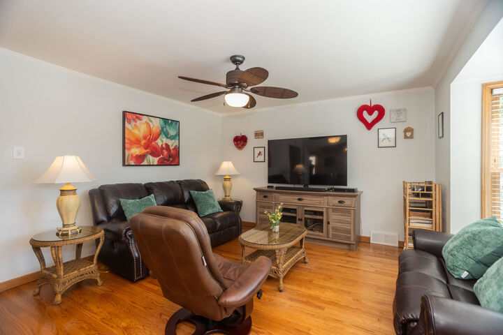 Property Photo:  5121 N Nottingham Avenue  IL 60656 