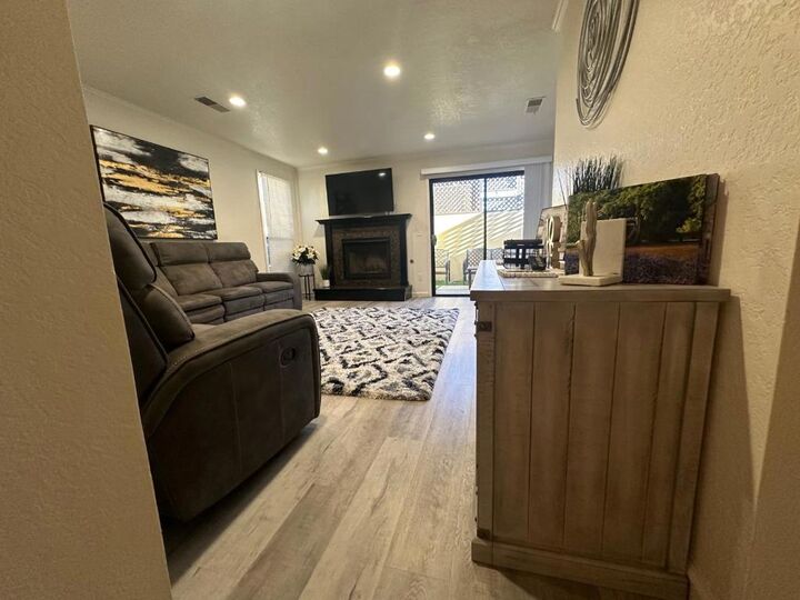 Property Photo:  1067 Padre Drive 1  CA 93901 