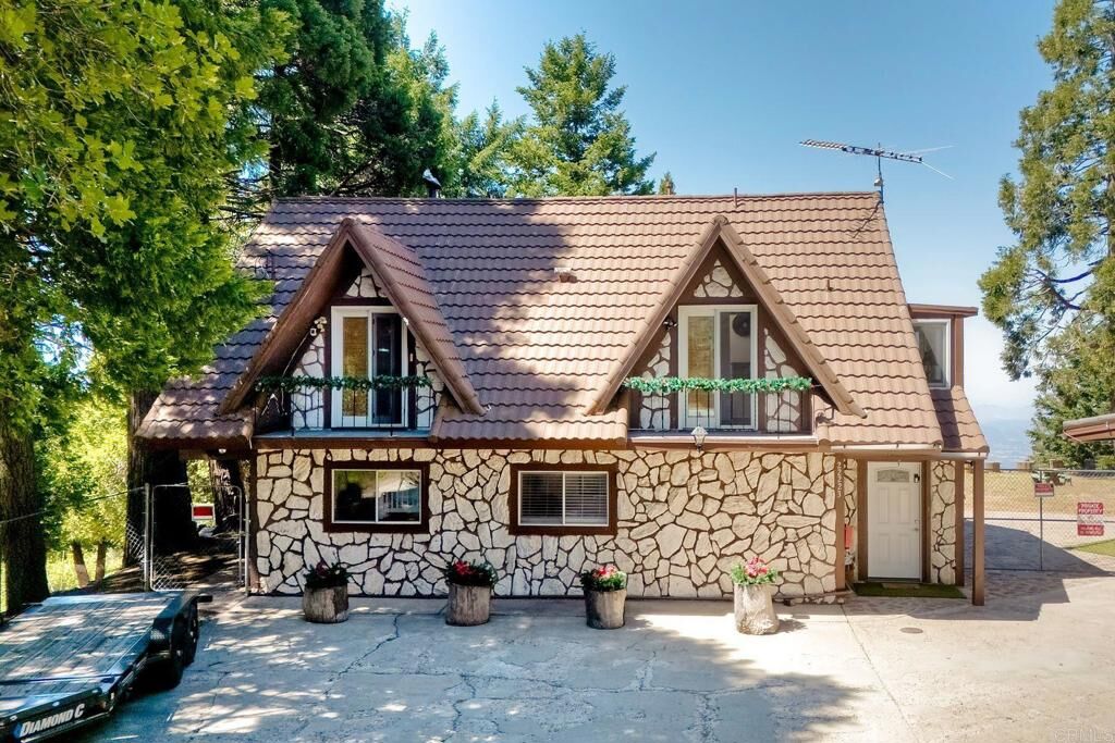 Property Photo: 22223 Crestline Road CA 92060