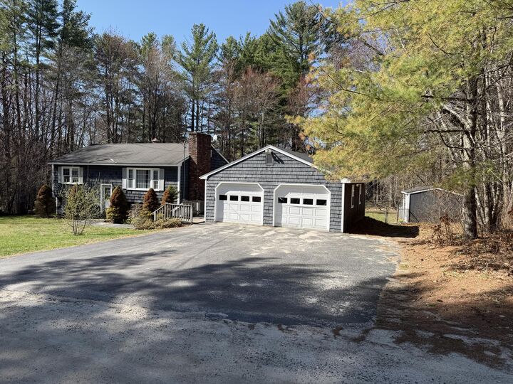 Property Photo:  15 Cedar Street  ME 04015 