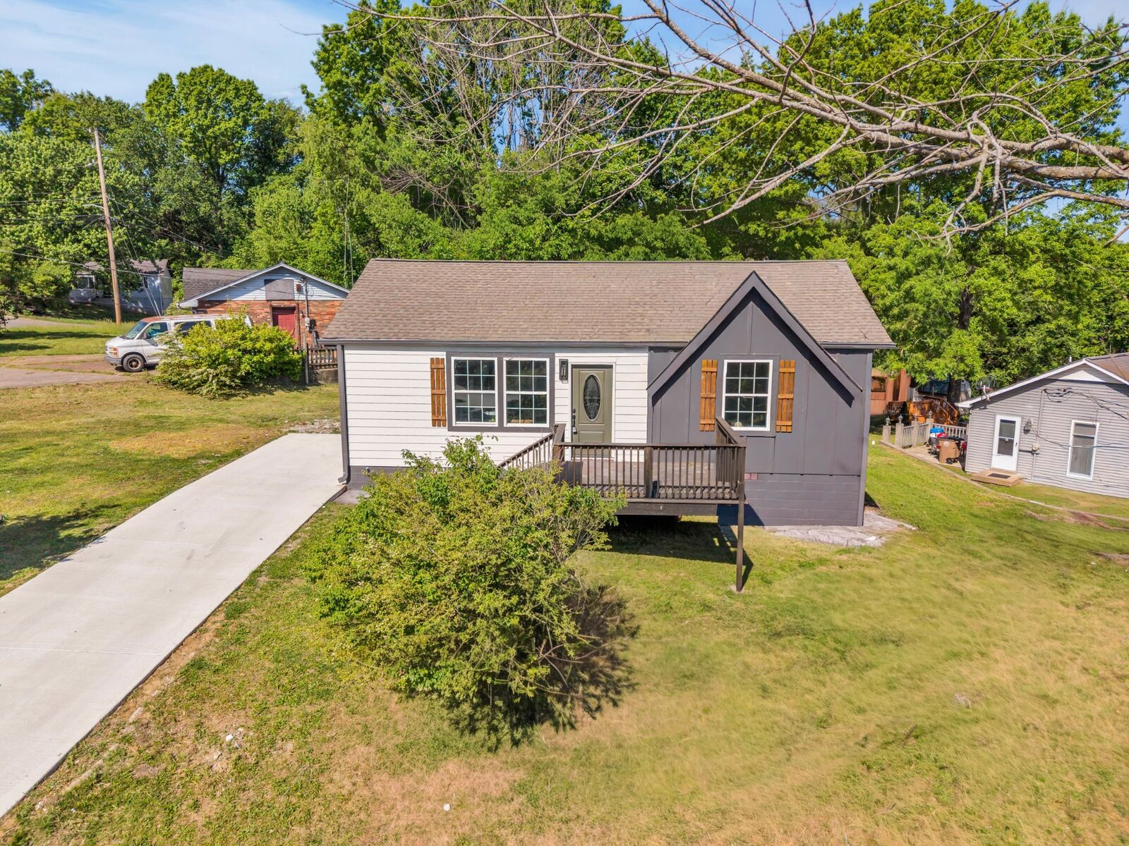 Property Photo:  4600 Long Br  TN 37013 