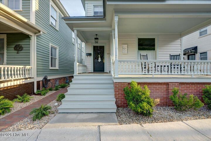 Property Photo:  229 New Street  NC 28560 