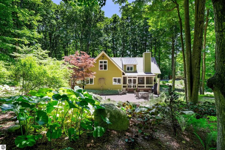 Property Photo:  11610 Mountain Woods Drive  MI 49683 