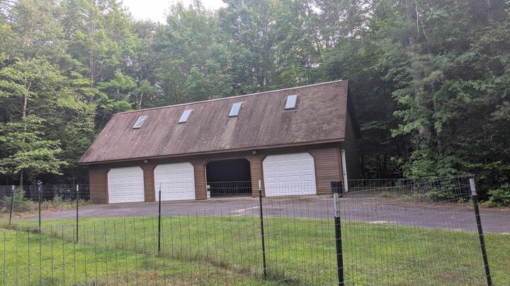 Property Photo: 34 Hubbard Grove Road NH 03581