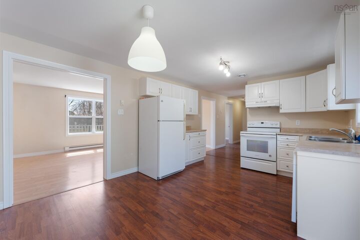 Property Photo: 1 Pinecrest Drive NS B0S 1P0