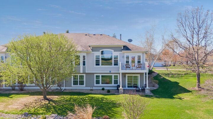 Property Photo:  470 Holly Lane N  MN 55128 