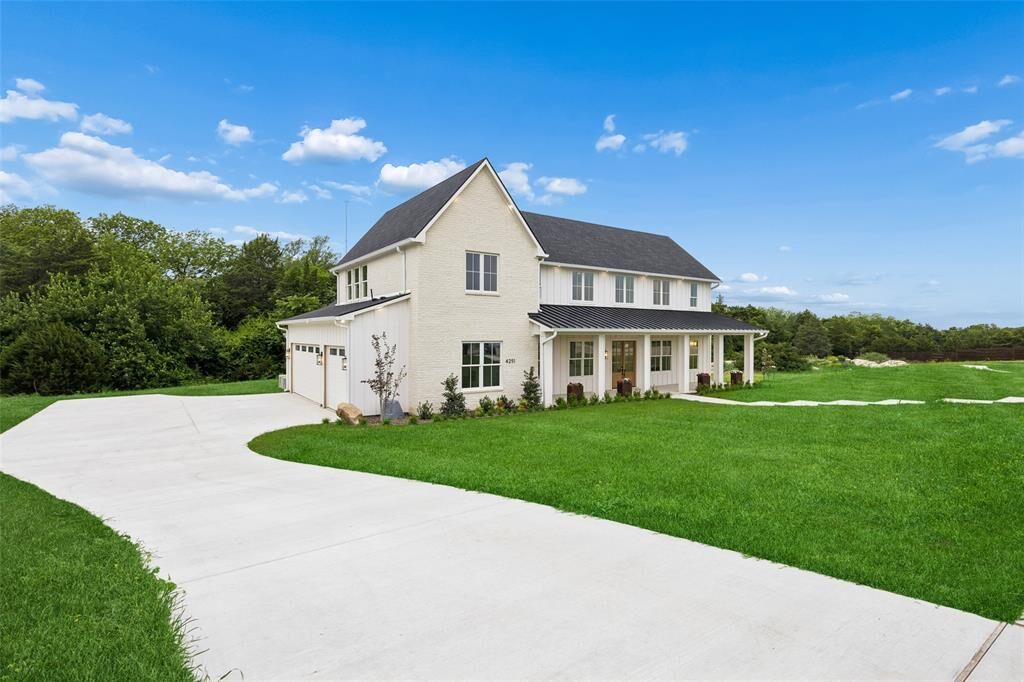 Property Photo:  4251 Tea Olive Trail  TX 76065 